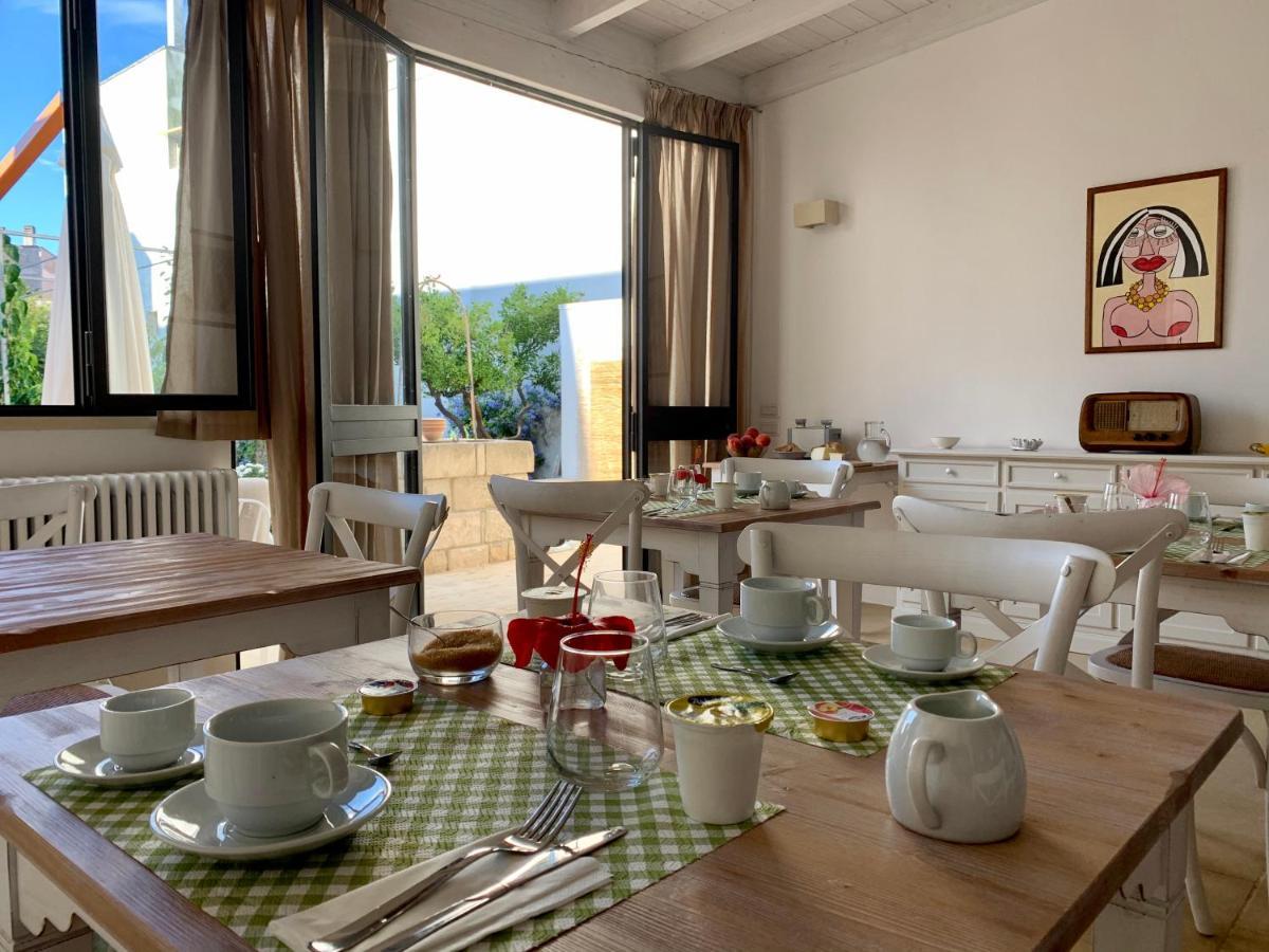 B&B Don Alessandro Surbo Luaran gambar
